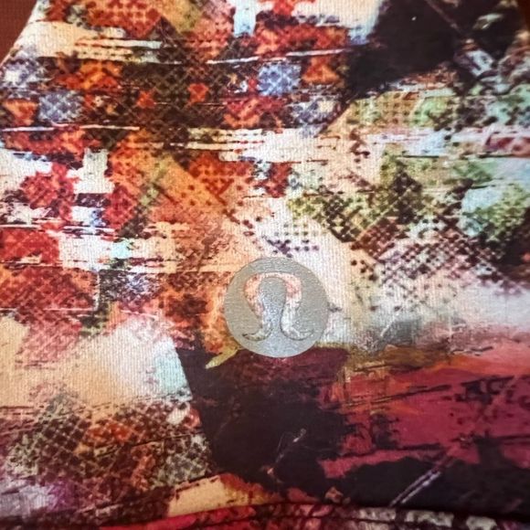 Lululemon Wunder Train Long-Line Bra - Picture 9 of 10